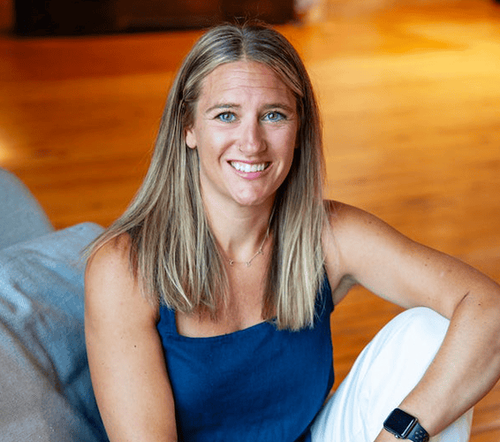 Portrait of Ashley Swanezy, Realtor.