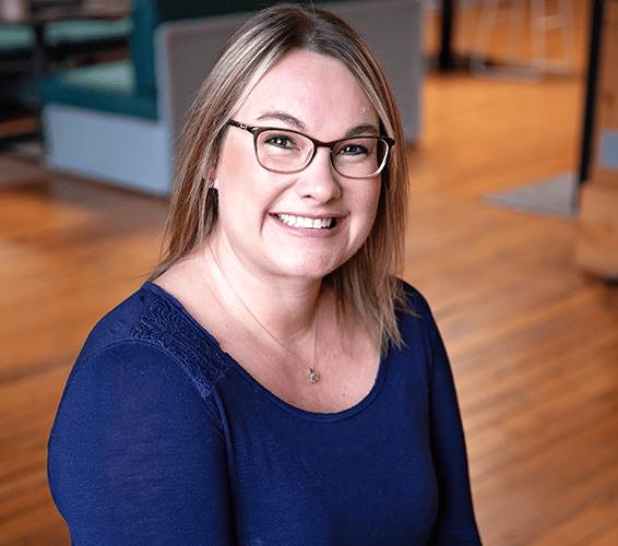 Portrait of Melanie Wendling, Realtor.